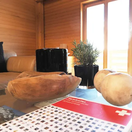 Bed & Breakfast Haus 100 *